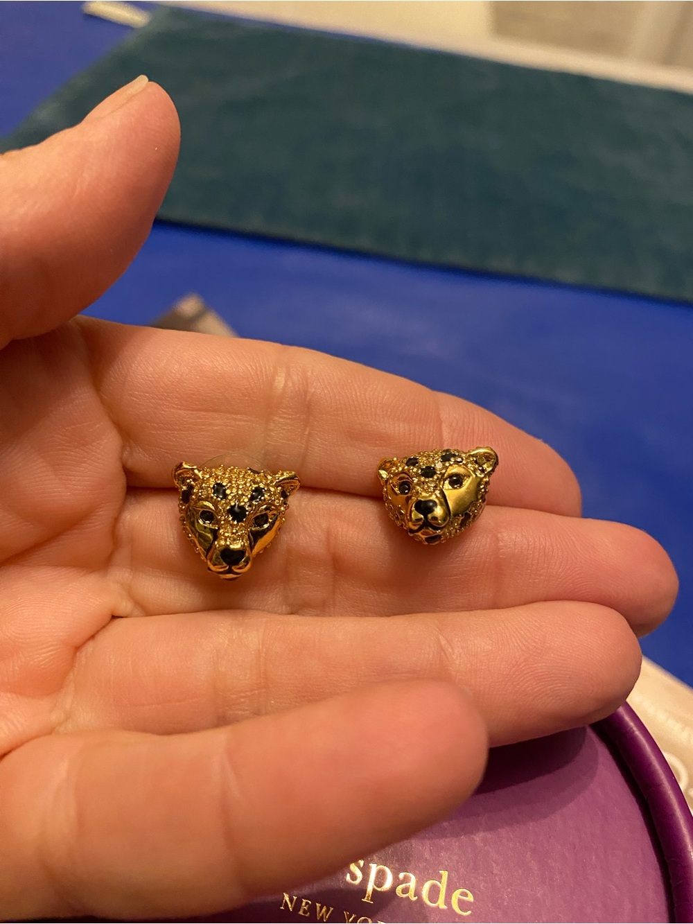 Kate Spade collector vintage Gold and Black Leopard Head Stud Earrings - Picture 4 of 5
